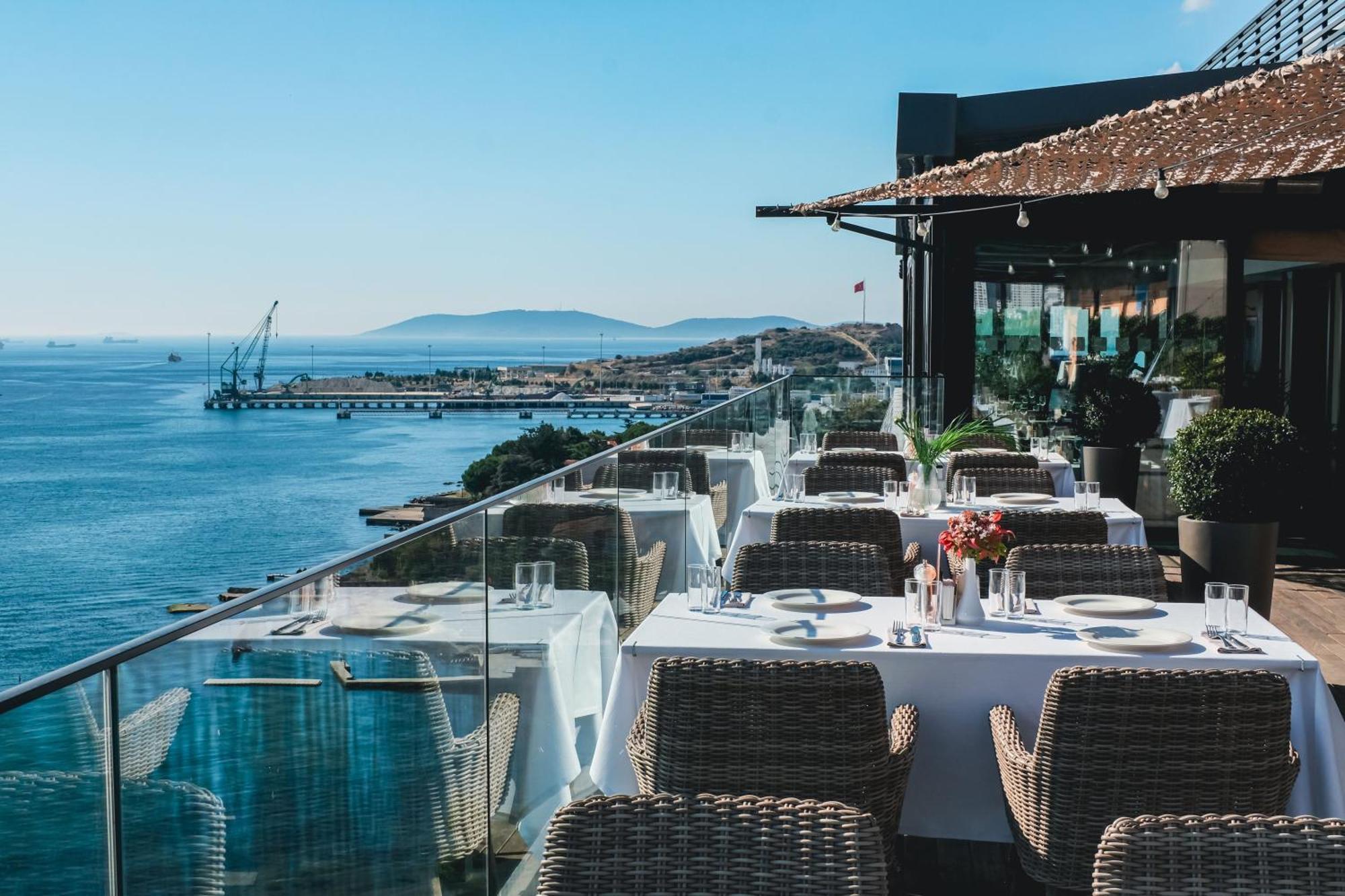 Otel - Tuzla Bay, An Ihg 4*