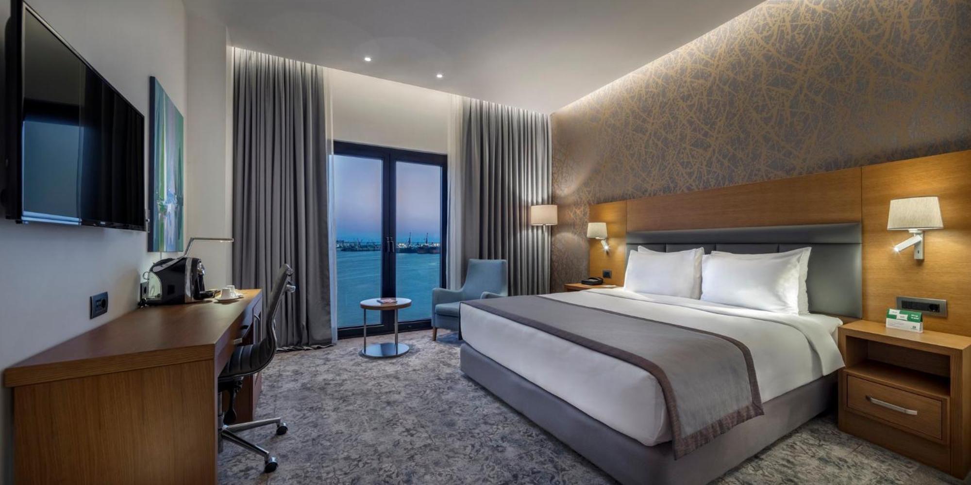 - Tuzla Bay, An Ihg Otel 4*