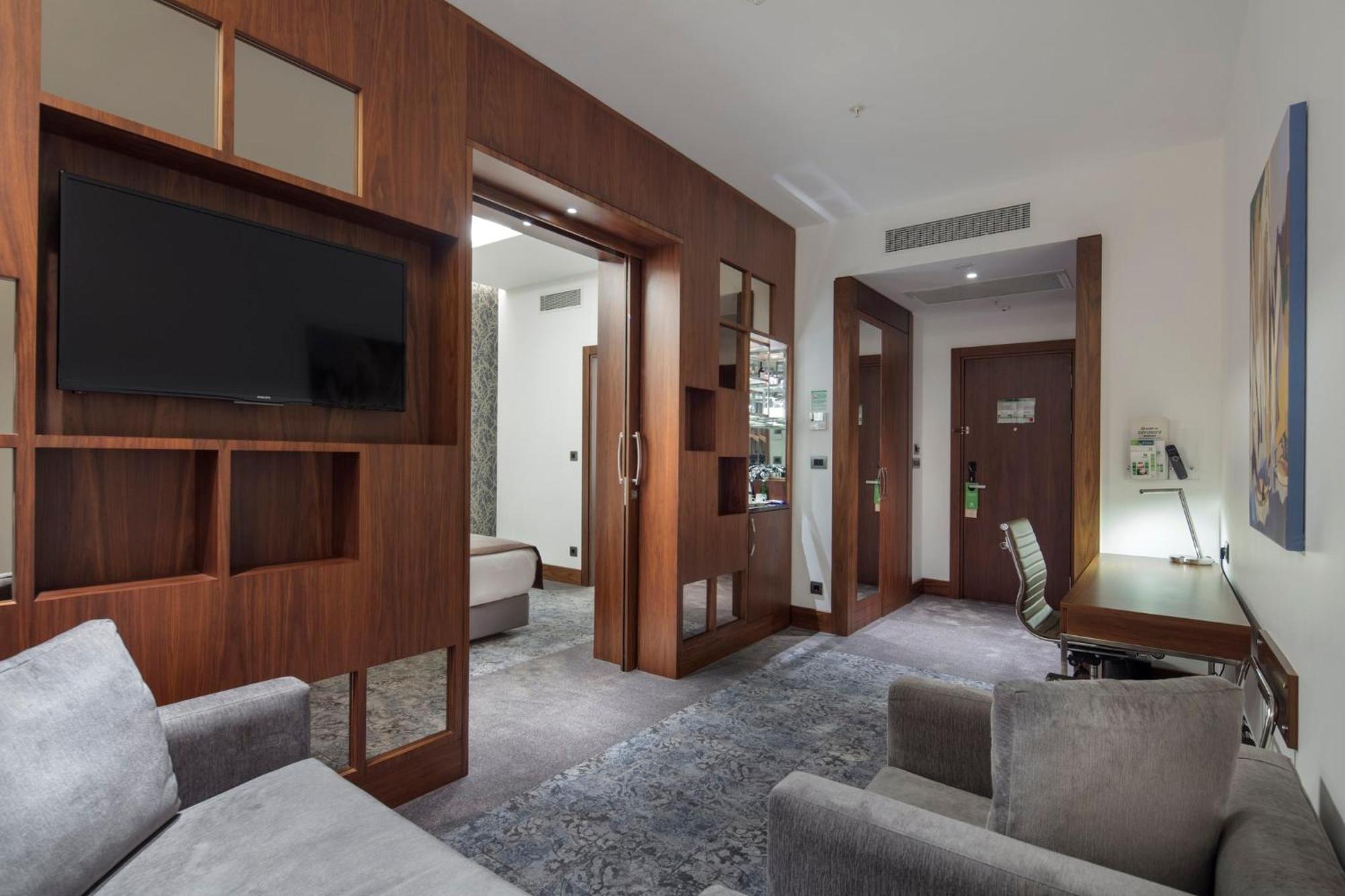 - Tuzla Bay, An Ihg Otel İstanbul