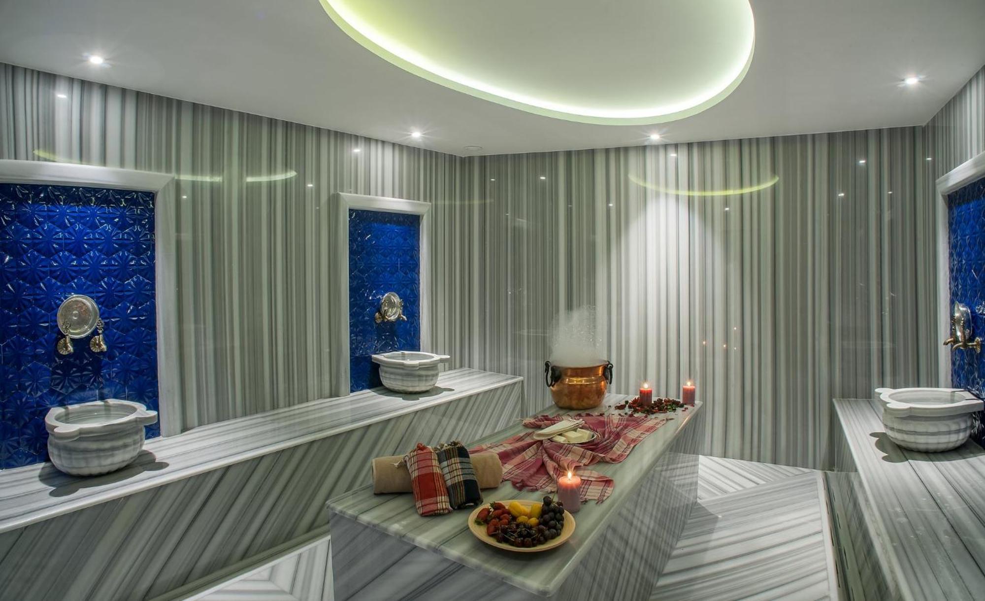 - Tuzla Bay, An Ihg