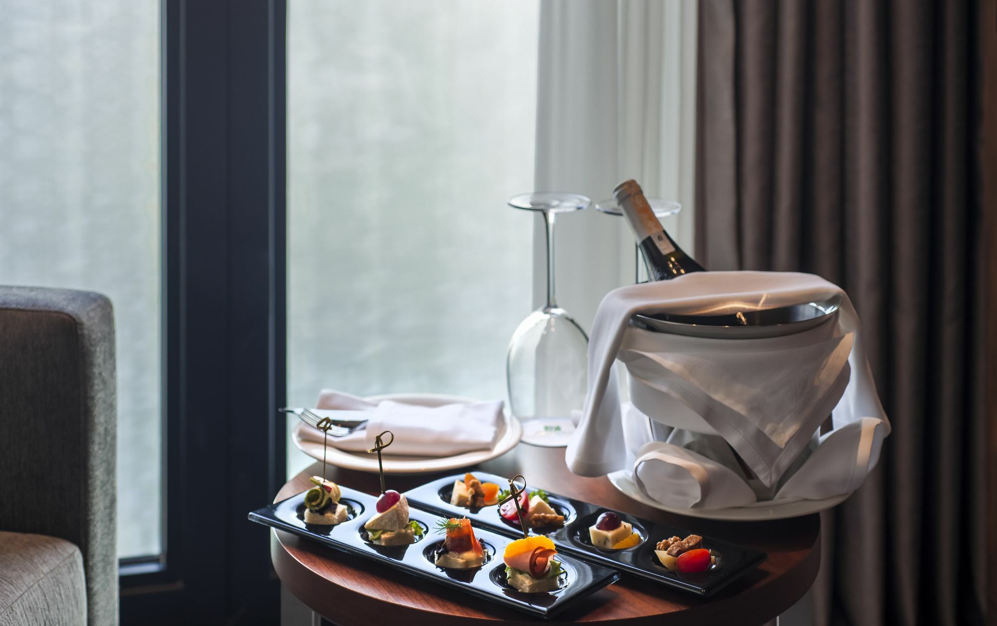 Otel - Tuzla Bay, An Ihg 4*
